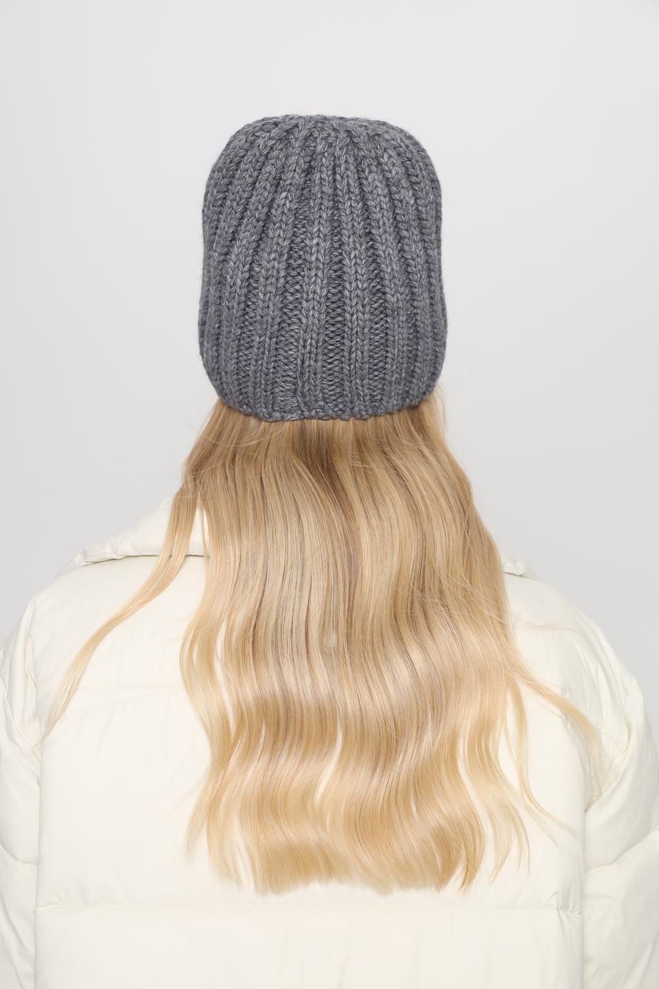 Шапка Adel вязаная серая
