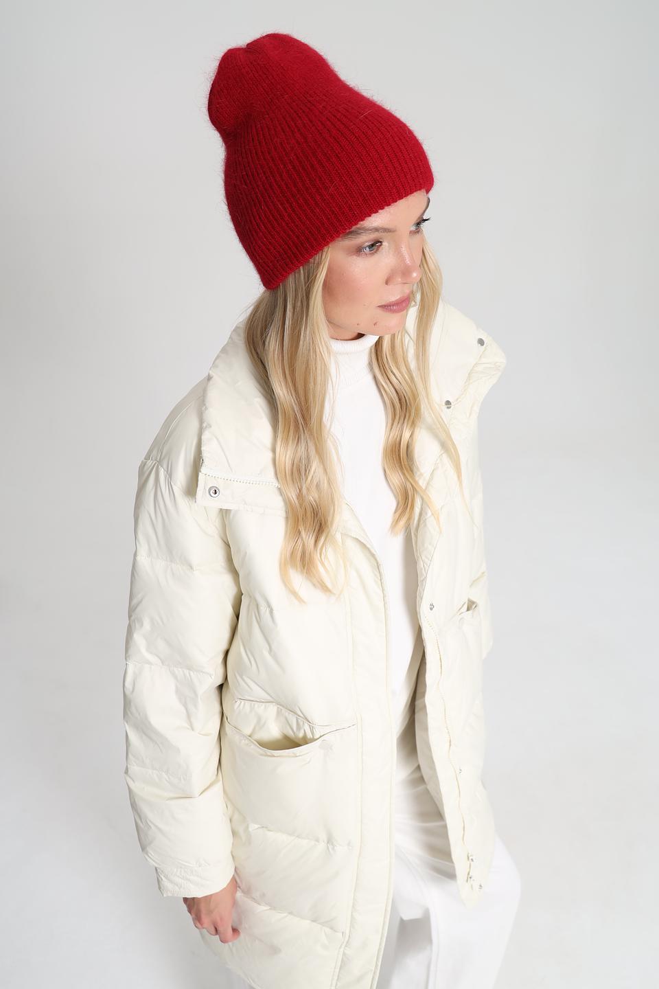 Шапка Adel женская красная