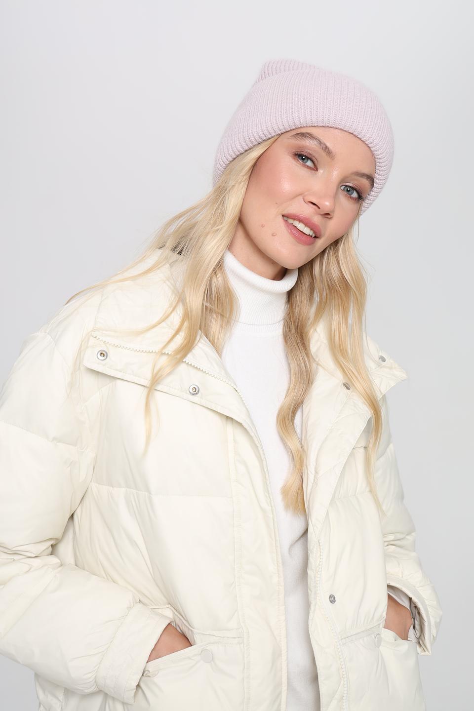 Шапка Adel вязаная пудровая
