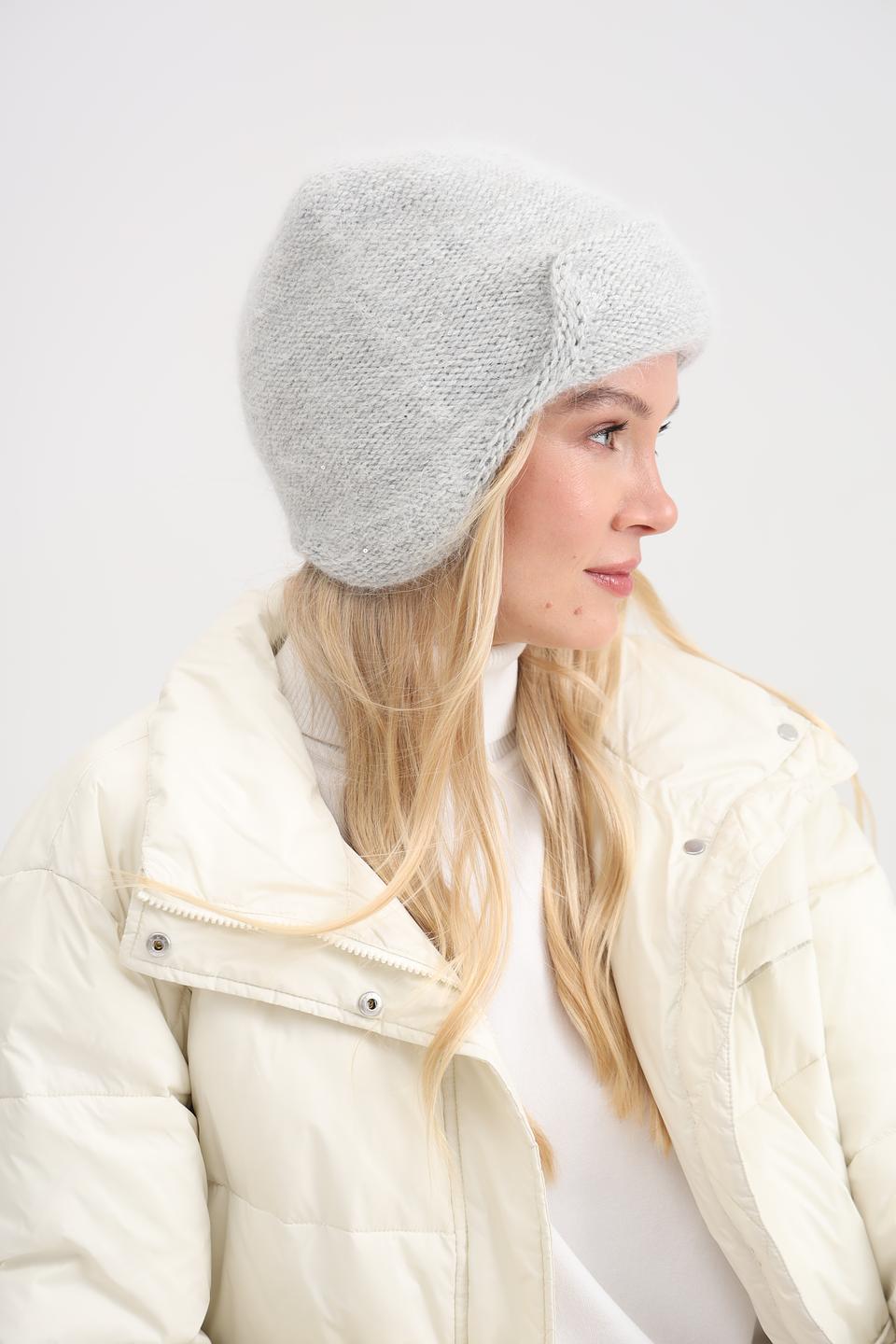 Шапка Adel вязаная серая