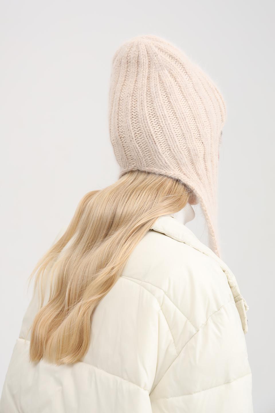 Шапка Adel с ушами бежевая