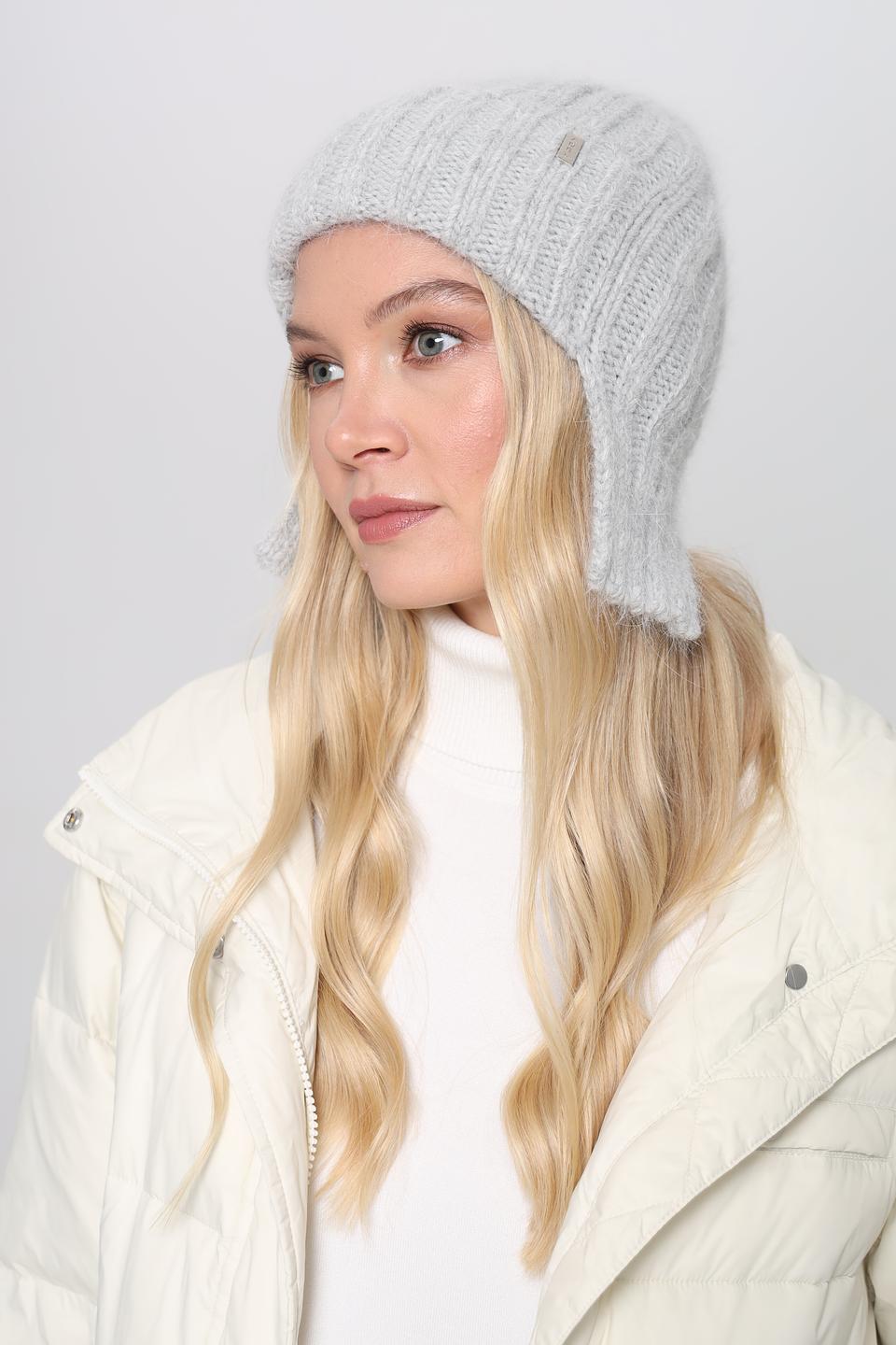 Шапка Adel вязаная серая