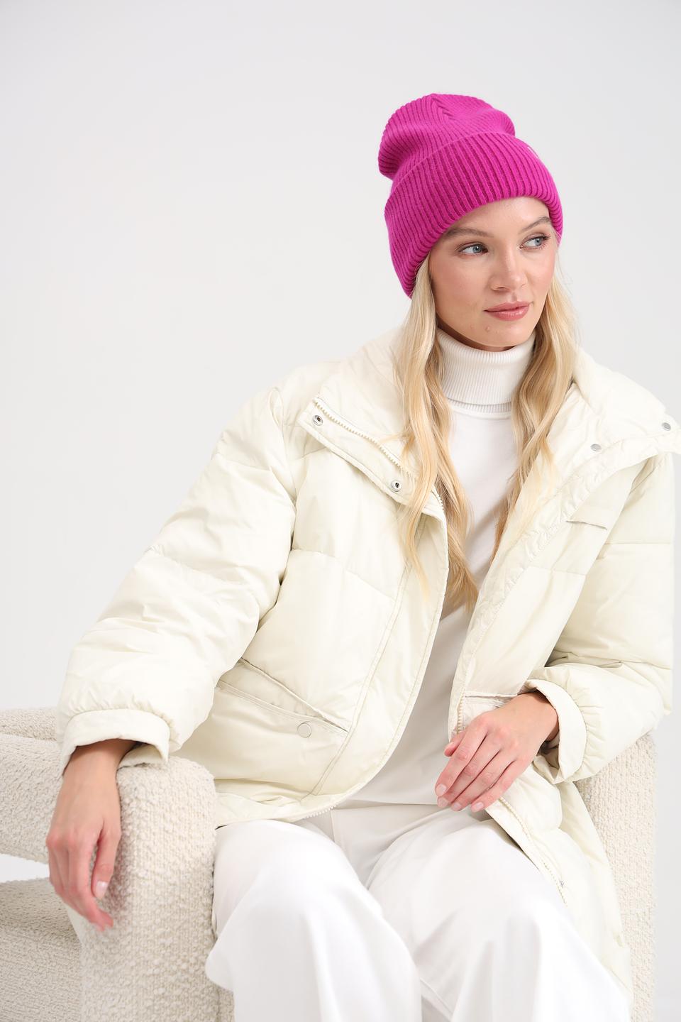 Шапка Adel вязаная фуксия