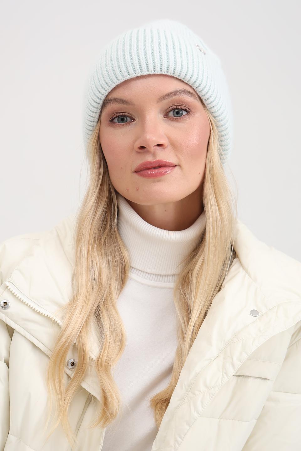 Шапка Adel вязаная мятная