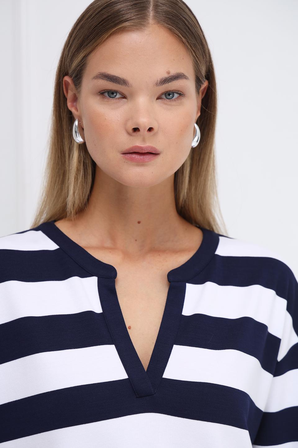 Футболка Monari в полоску