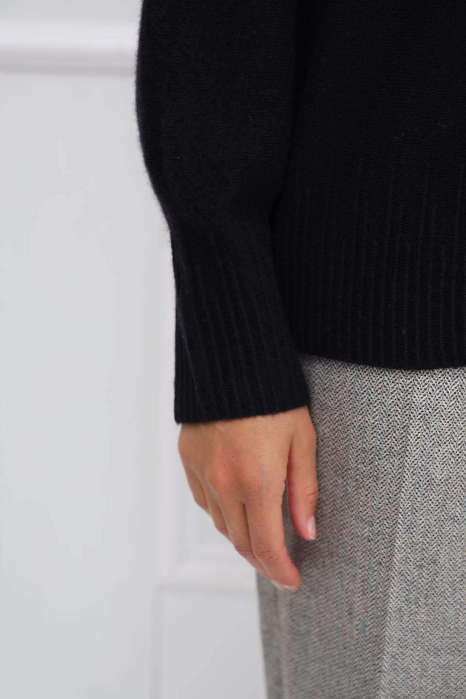 Пуловер Marc Cain чёрный