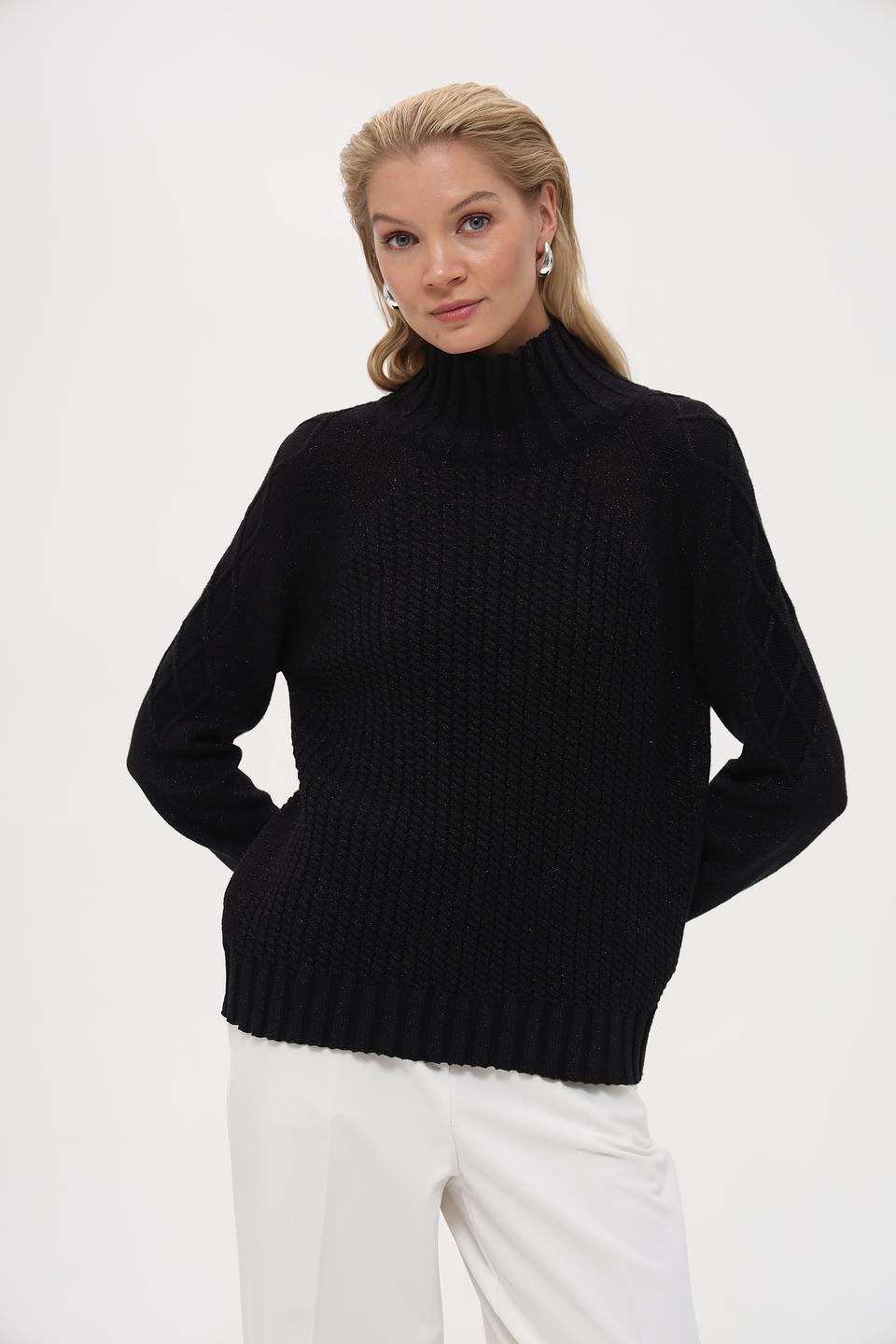 Водолазка Pezzo чёрная с косами