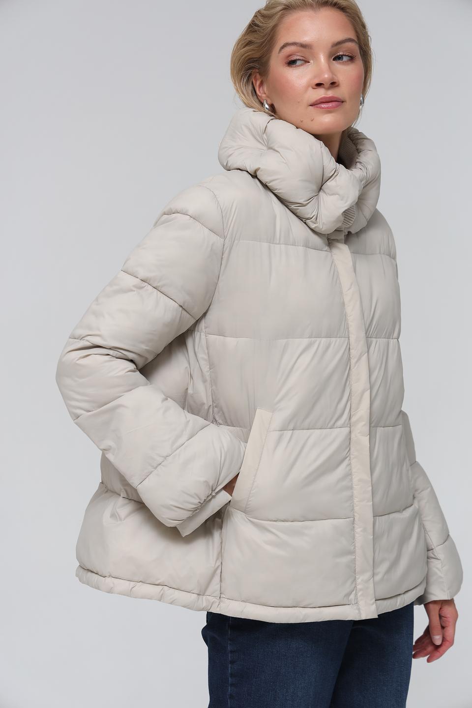 Куртка Pezzo стеганая бежевая