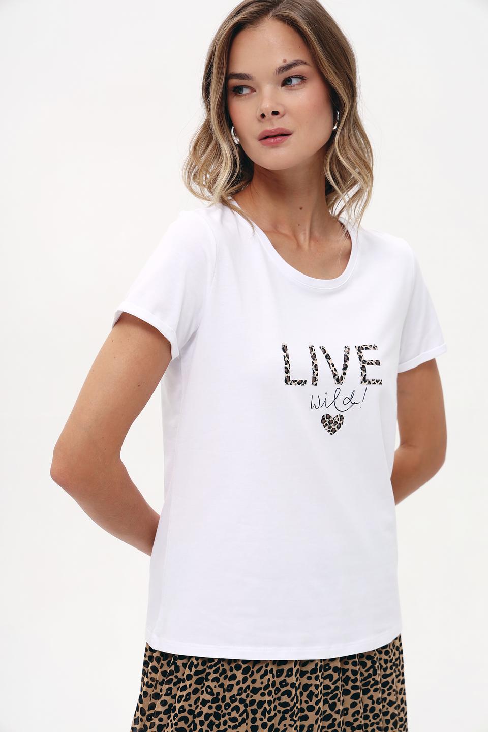 Футболка More and More с принтом Live Wild