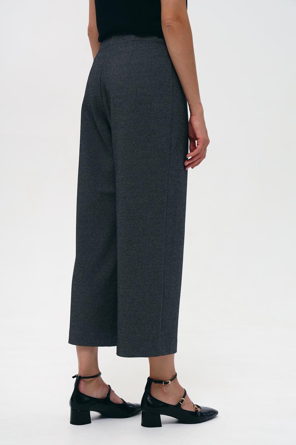 Брюки Bugatti кюлоты серые