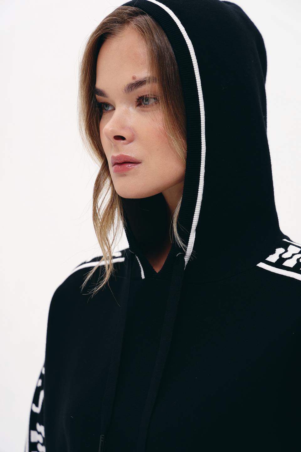 Пуловер Marc Cain Sports чёрный