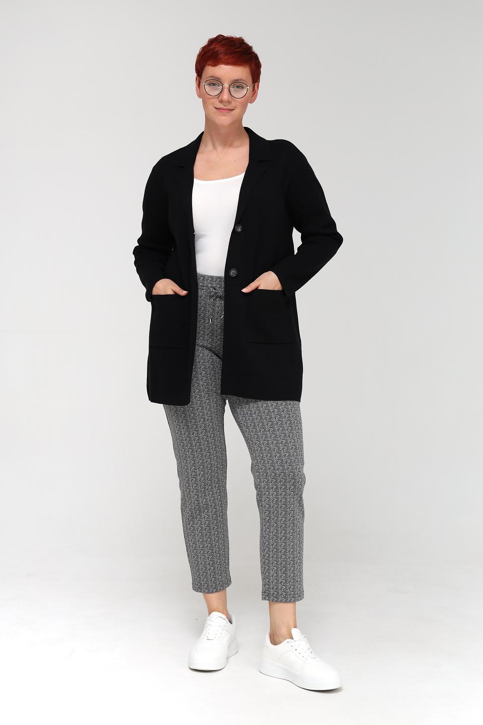 Жакет Lebek чёрный приталенный