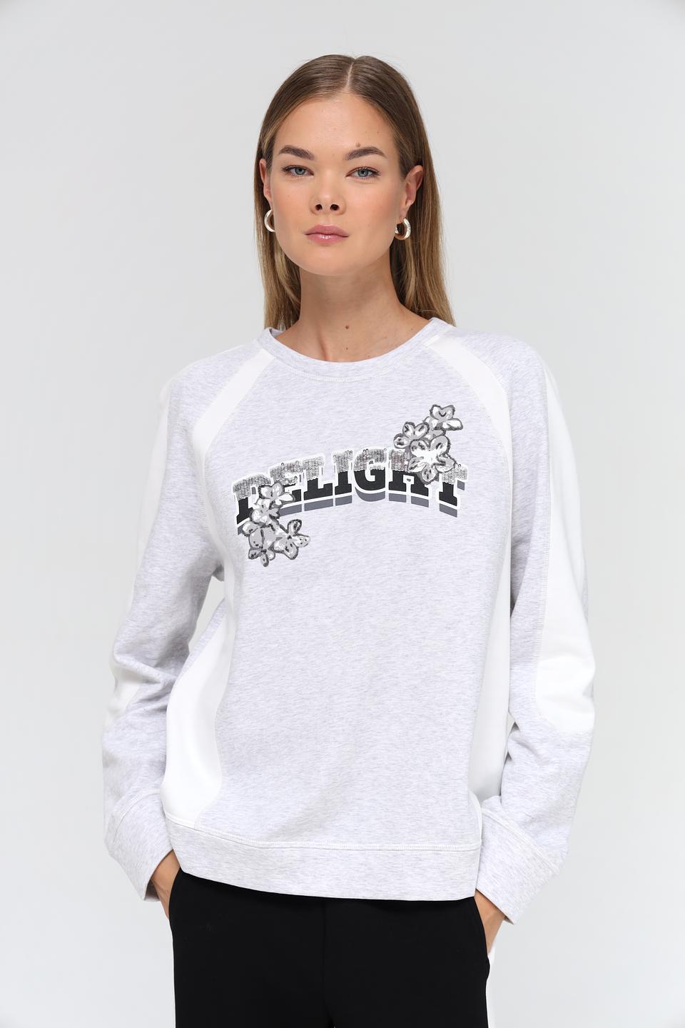 Пуловер Marc Cain с аппликацией