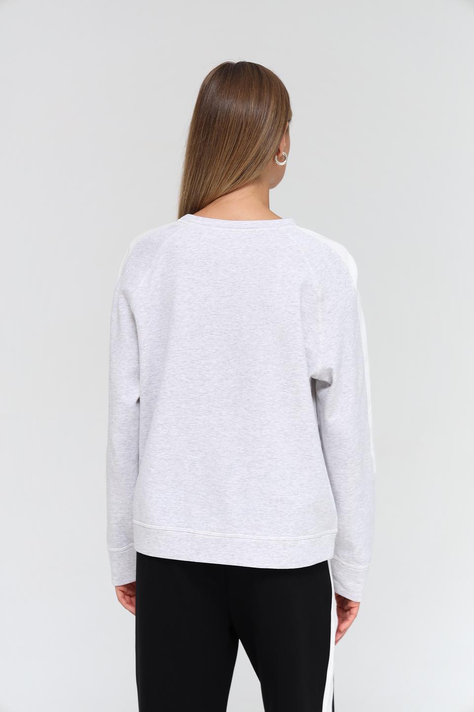 Пуловер Marc Cain с аппликацией