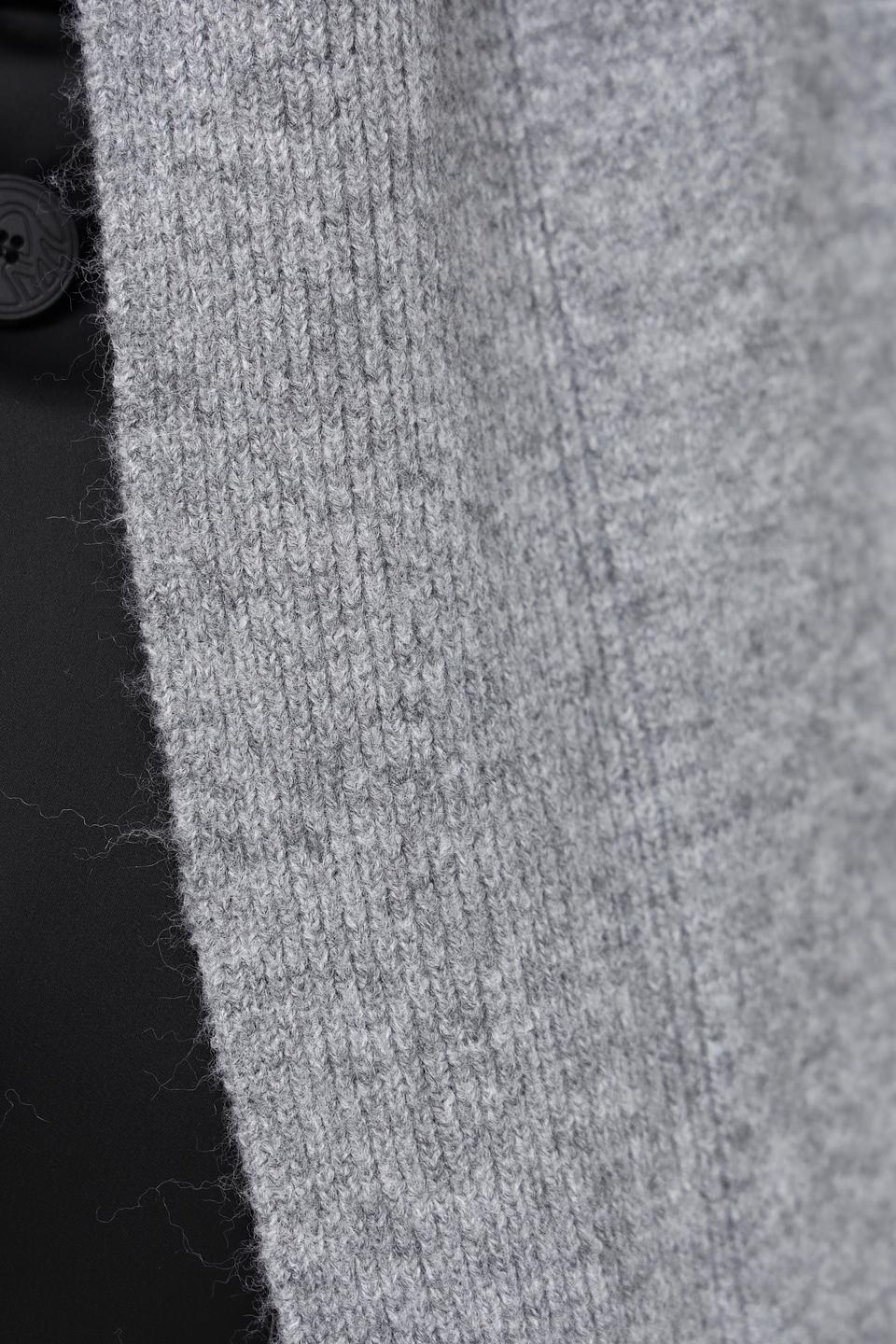 Шарф Fraas серый с капюшоном