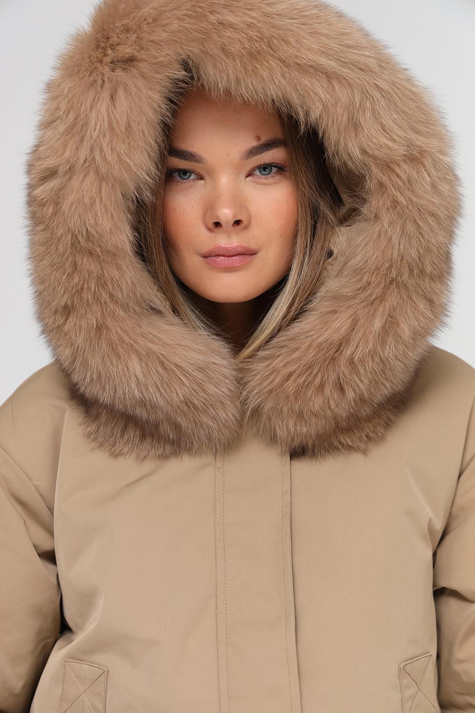 Куртка Electra style бежевая с мехом