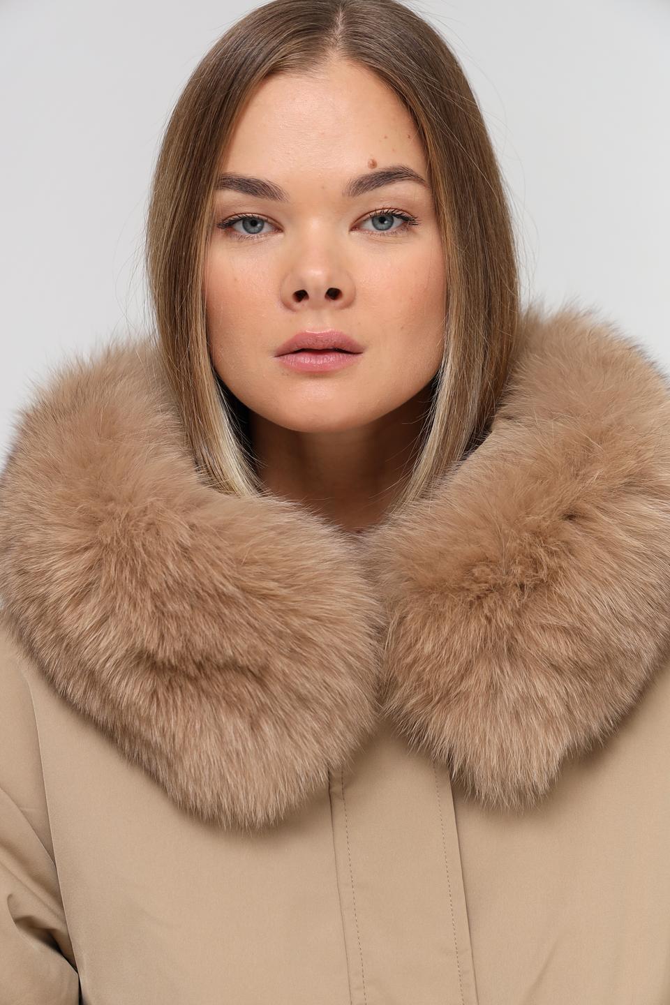 Куртка Electra style бежевая с мехом