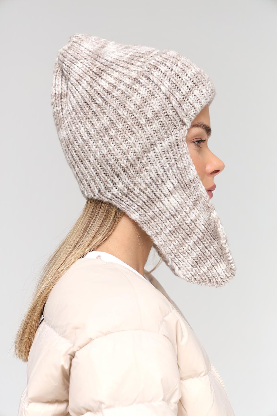 Шапка Marhatter с ушами бежевая