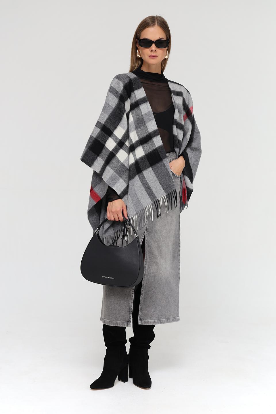 Пончо Fraas в клетку