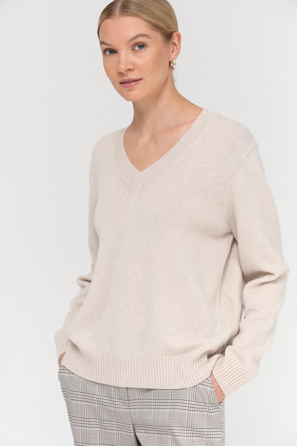 Пуловер Maerz V-образный бежевый