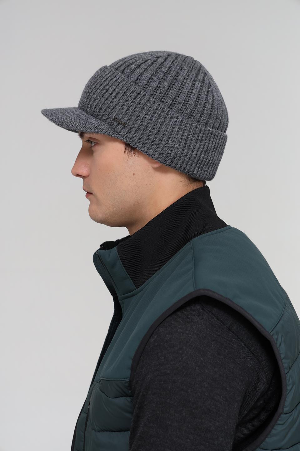 Шапка Marhatter серая с козырьком