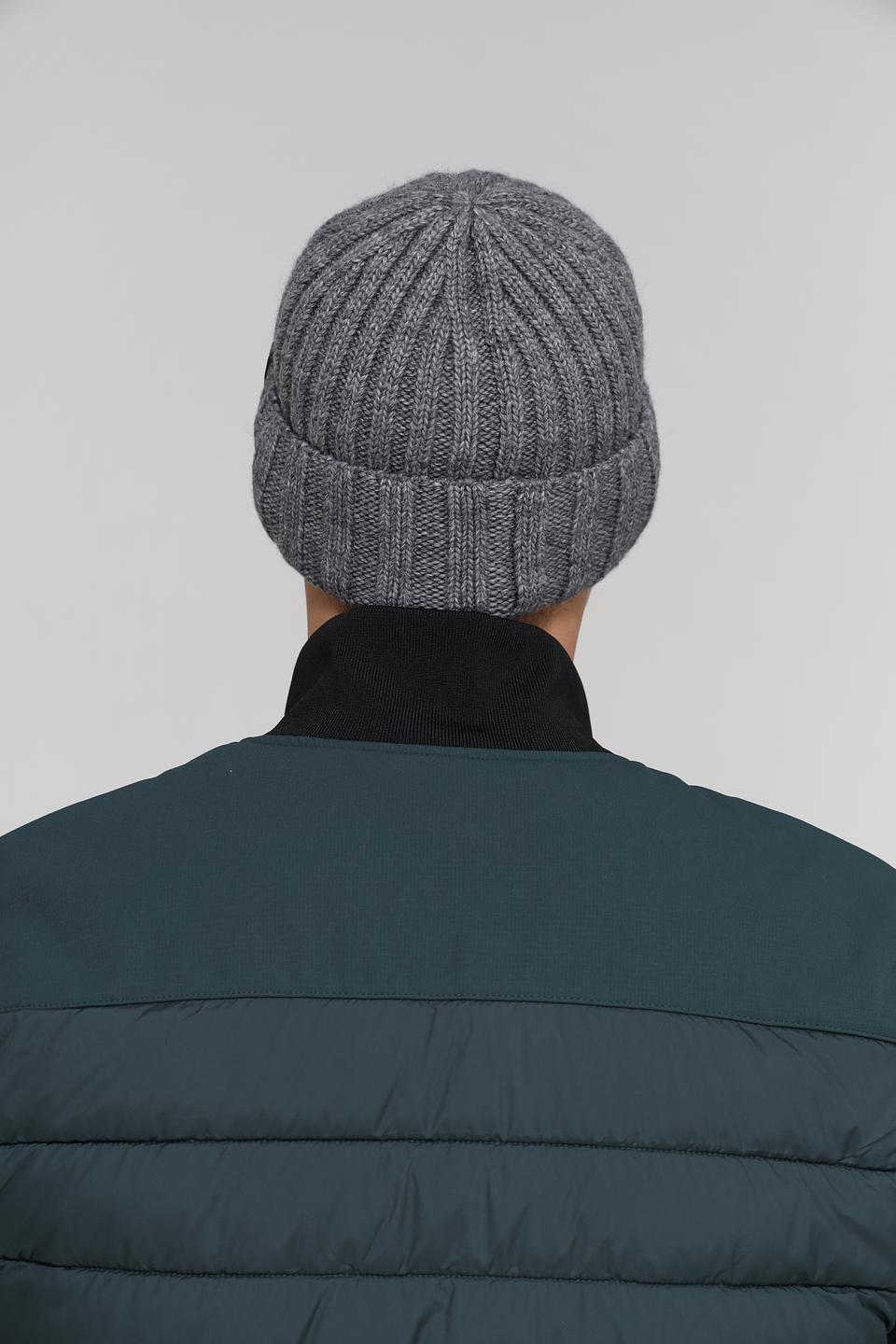 Шапка ADL man серая с логотипом