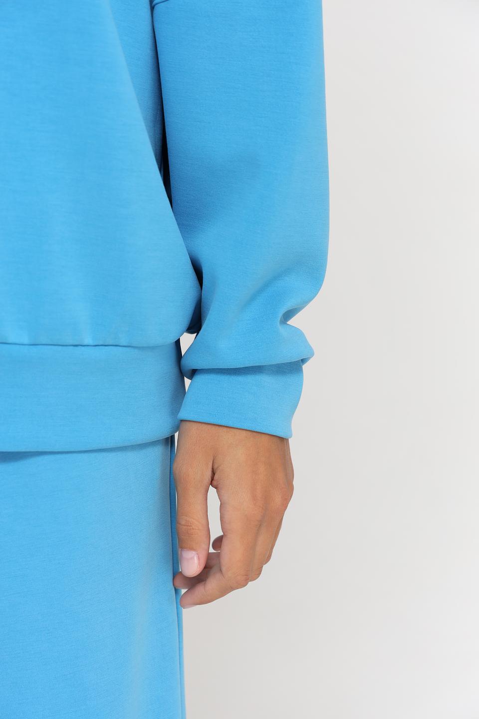 Пуловер Beatris голубой оверсайз