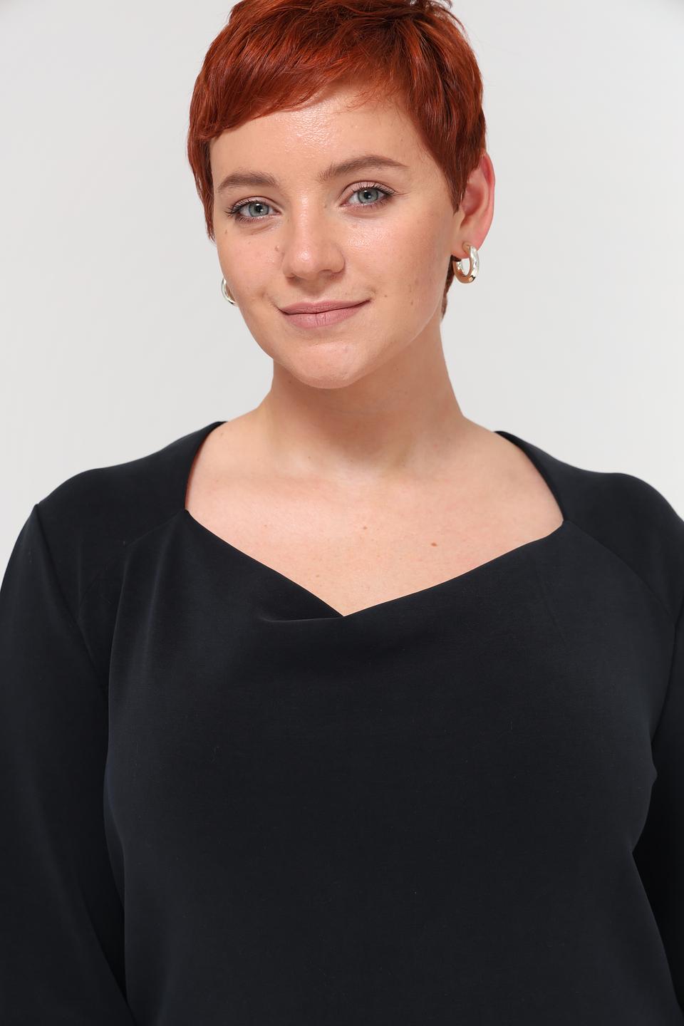 Платье Beatris чёрное с рукавами