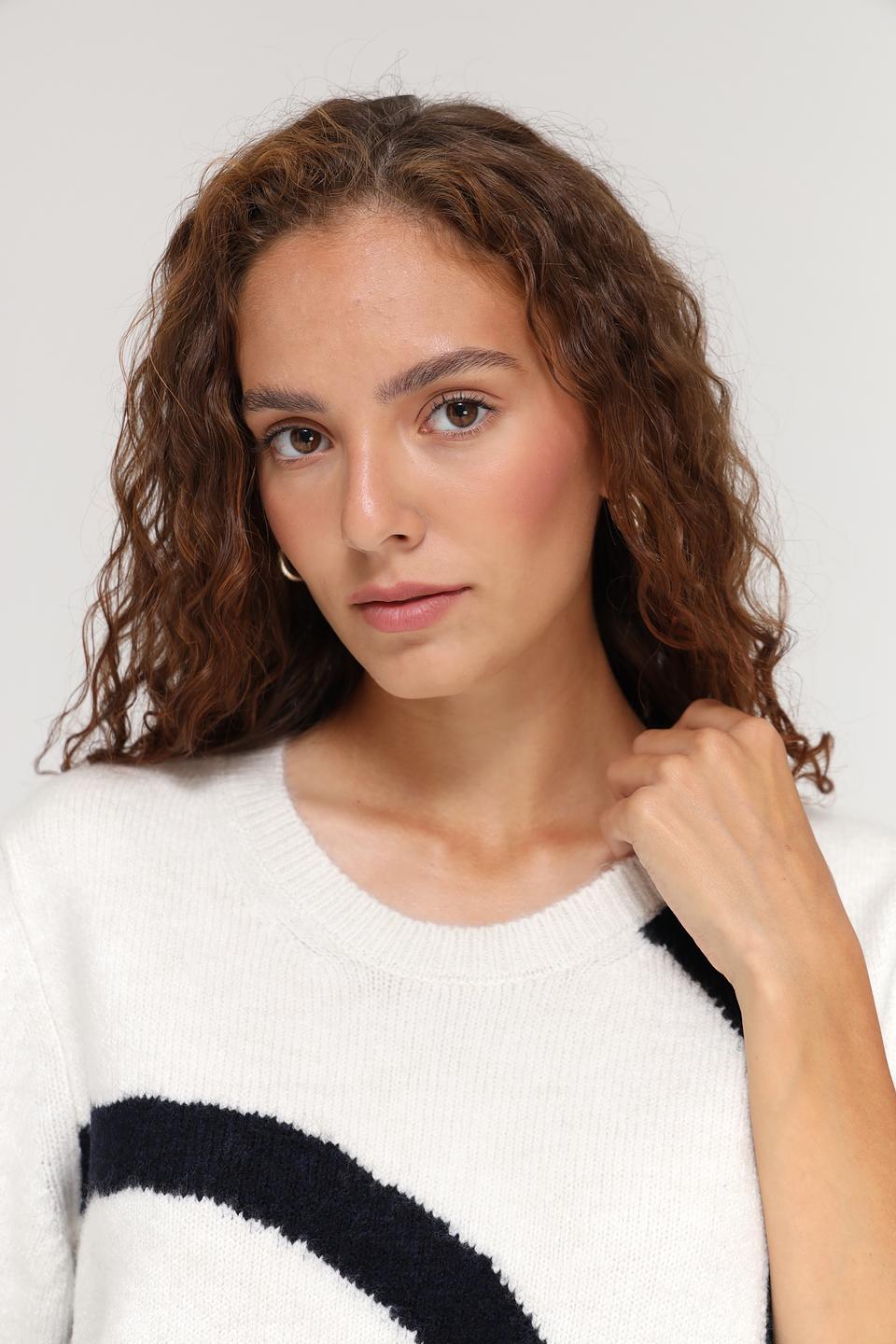 Пуловер Monari с принтом