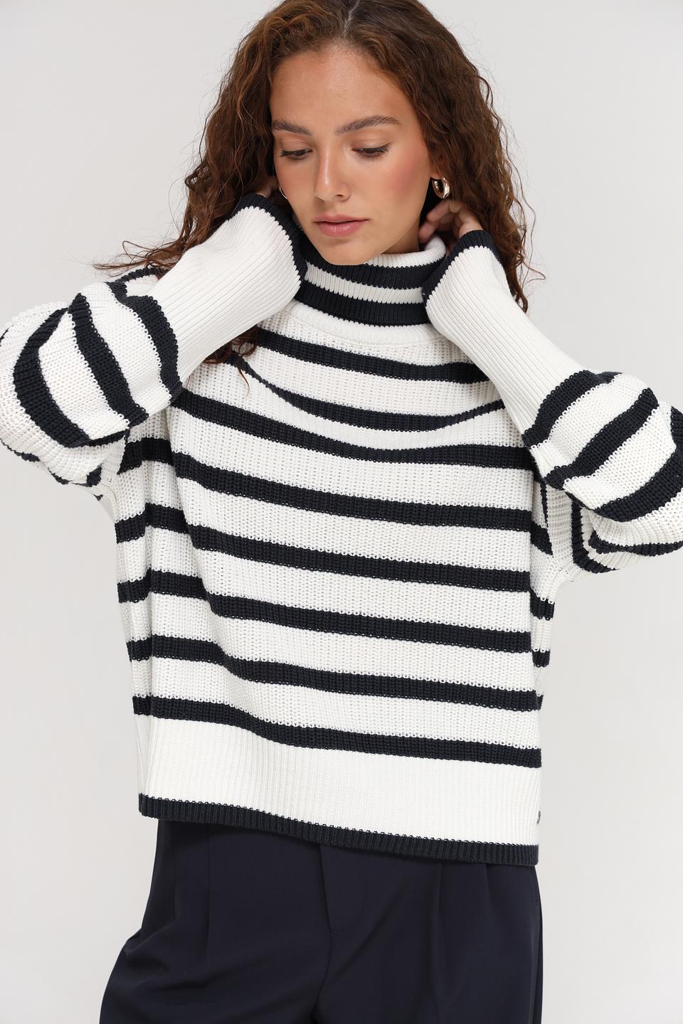Пуловер Monari в полоску