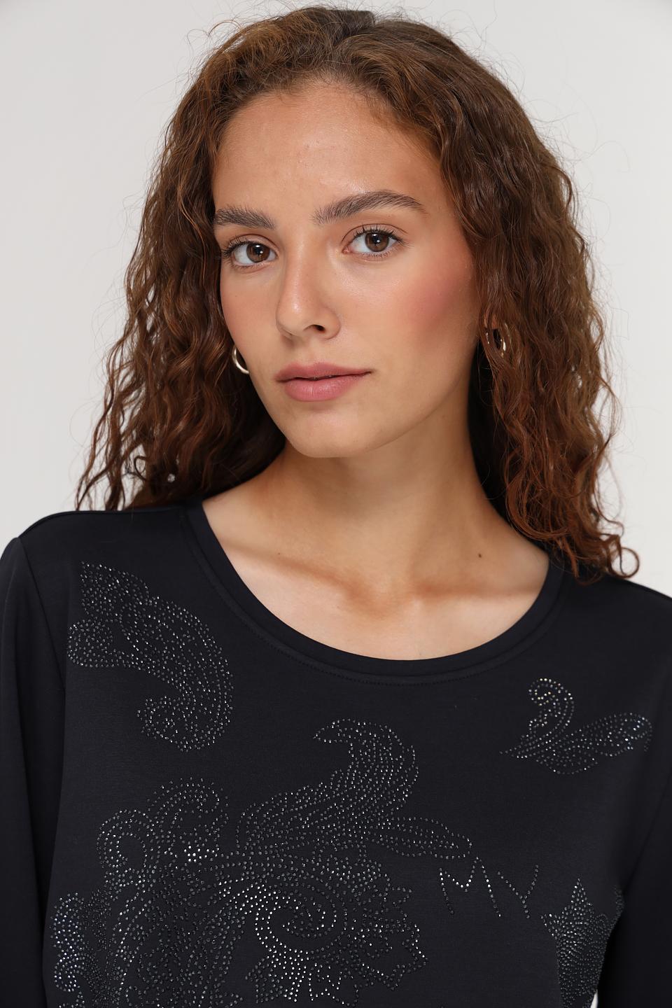 Пуловер Monari с декором