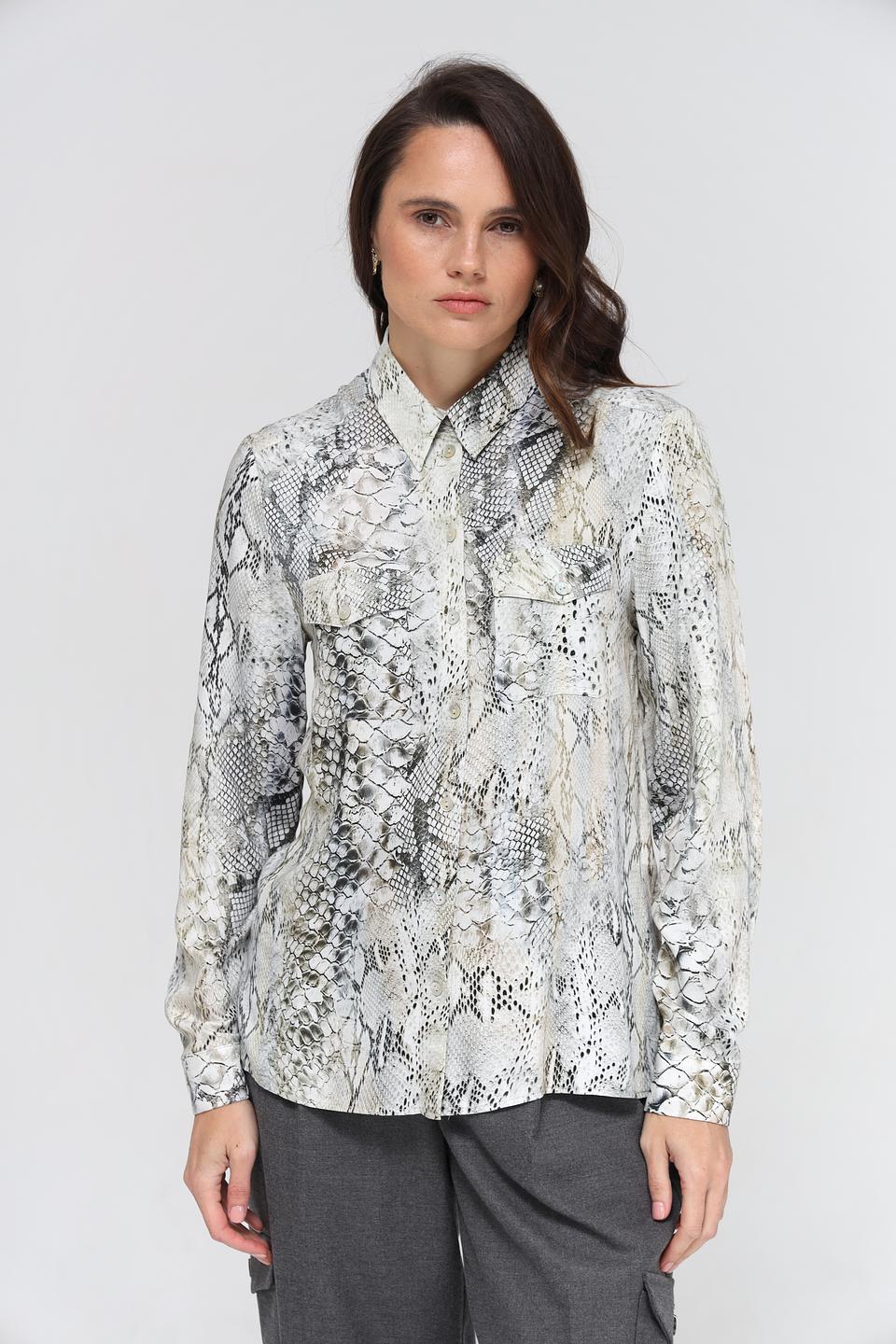 Блуза Bianca с принтом змеи