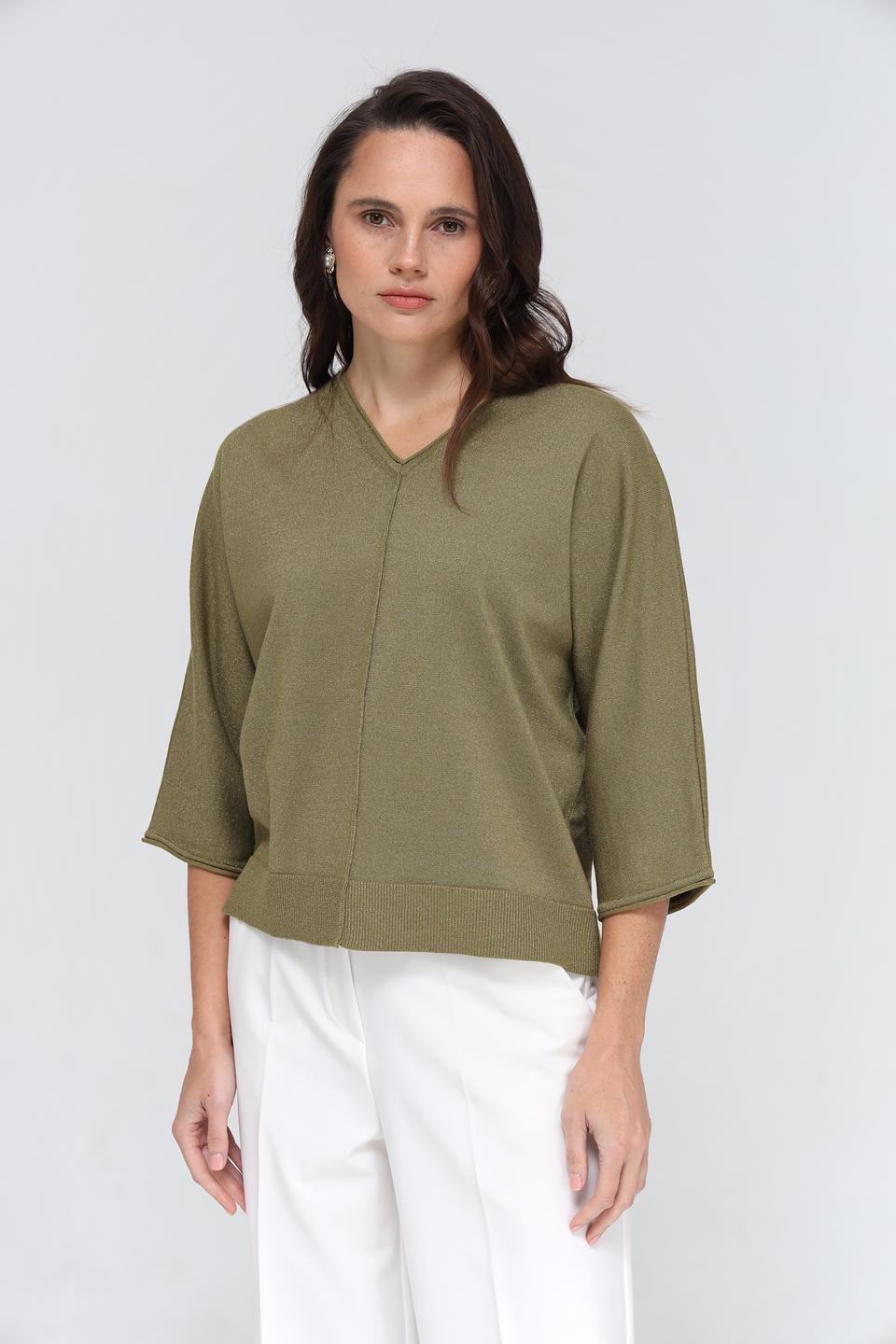 Пуловер Lecomte оливковый с V-образным вырезом