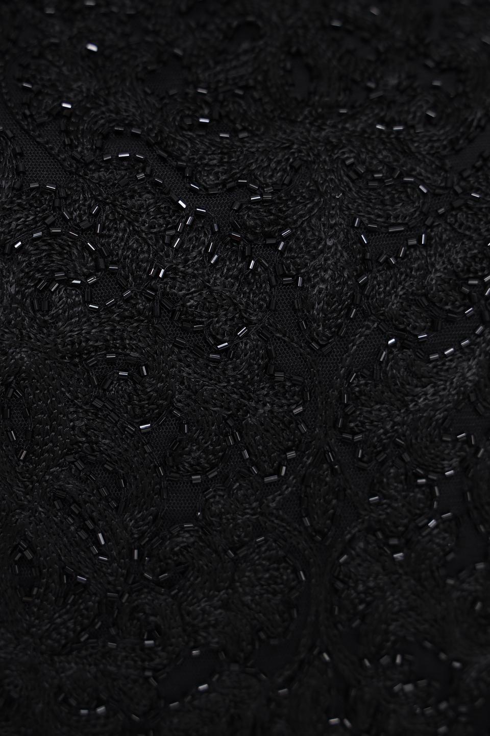 Блуза Marc Cain с вышивкой чёрная