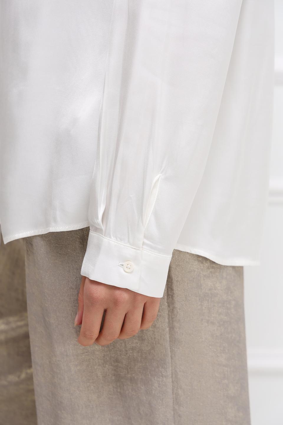 Блуза Gerry Weber белая с вырезом