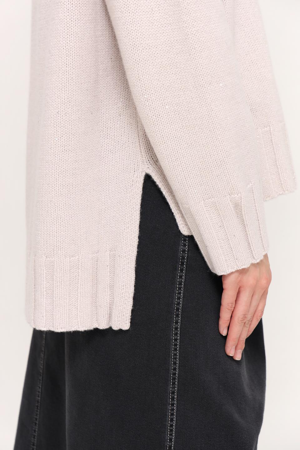 Пуловер Catnoir с высоким горлом бежевый