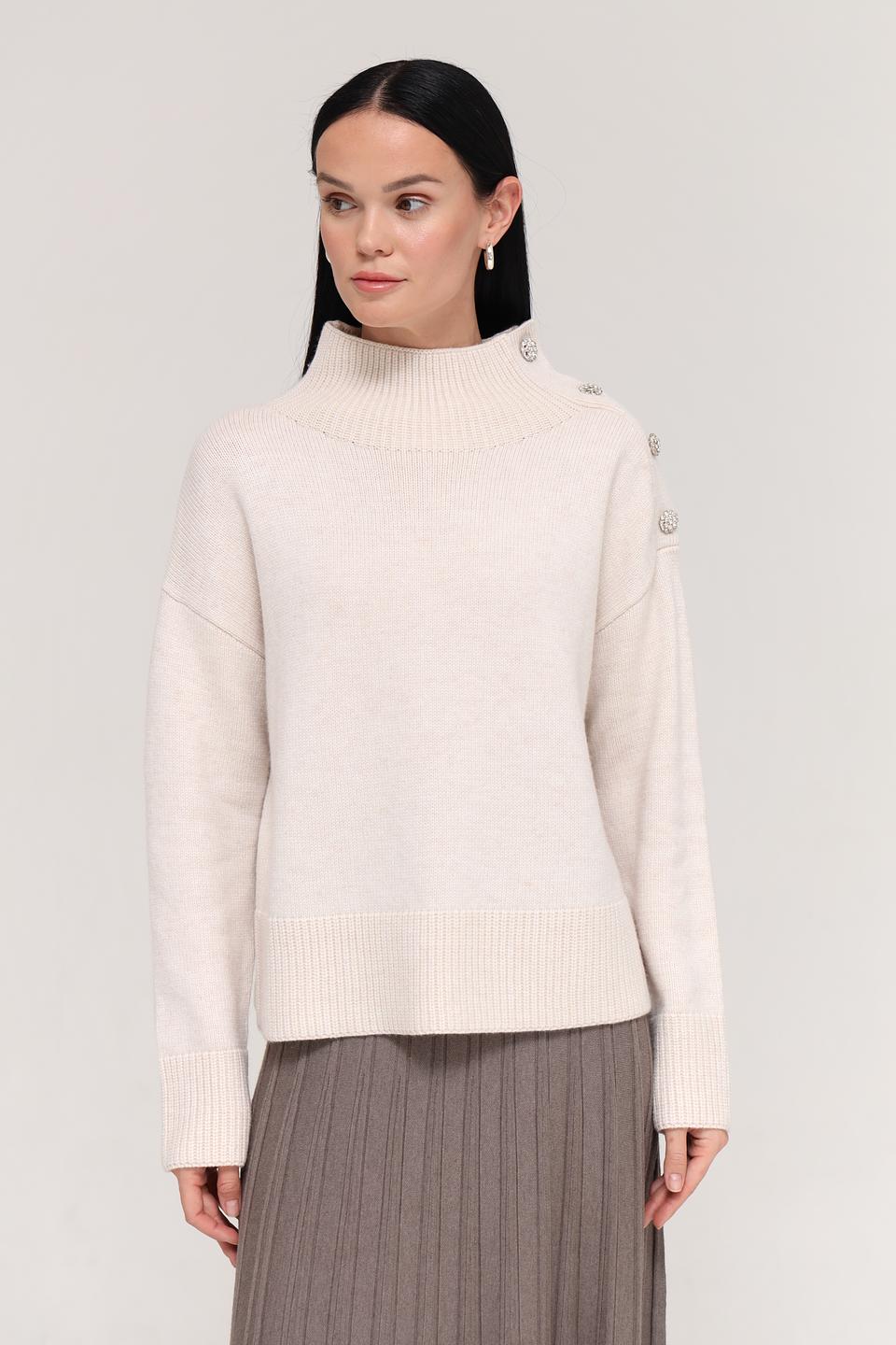 Пуловер Oui с декоративными пуговицами бежевый