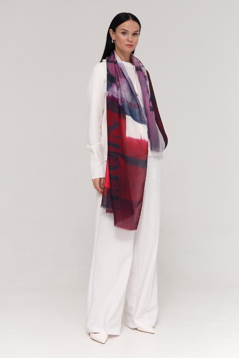 Шарф Lecomte с абстрактным рисунком