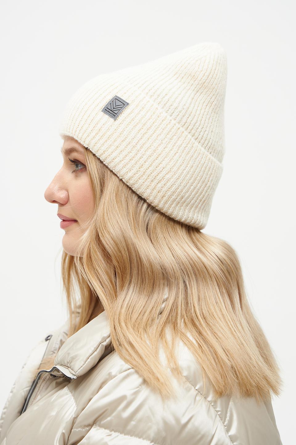 Шапка Marhatter вязаная бежевая