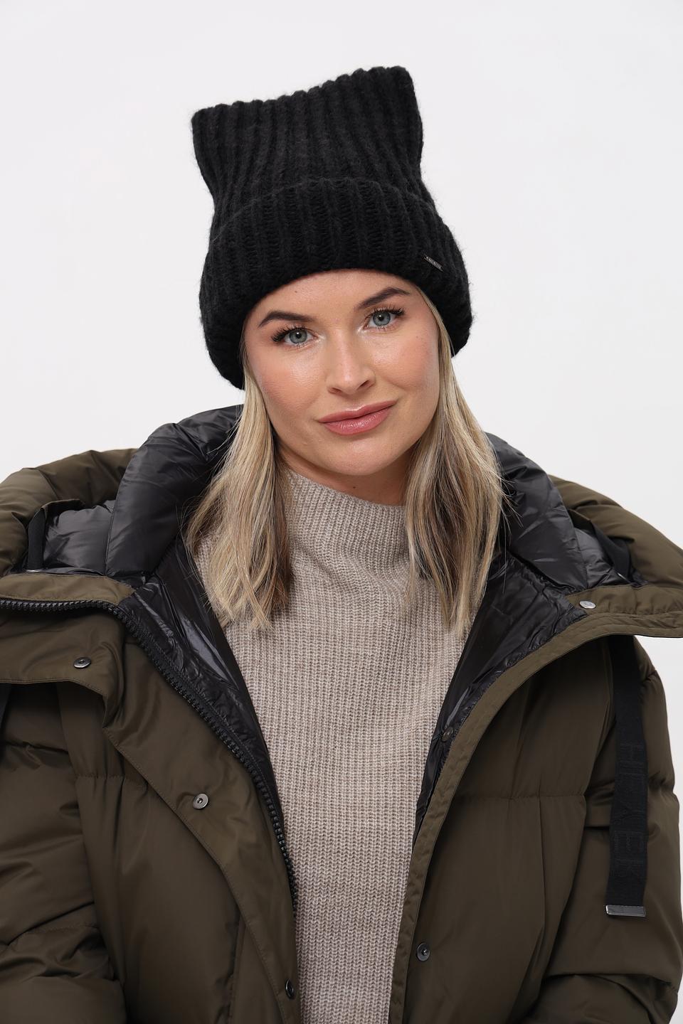 Шапка Marhatter вязаная чёрная