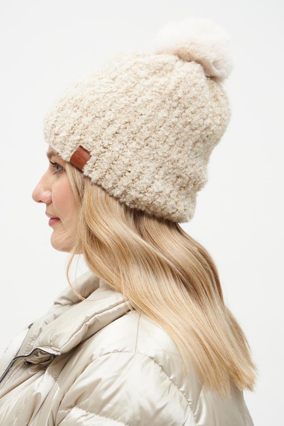 Шапка Marhatter вязаная бежевая