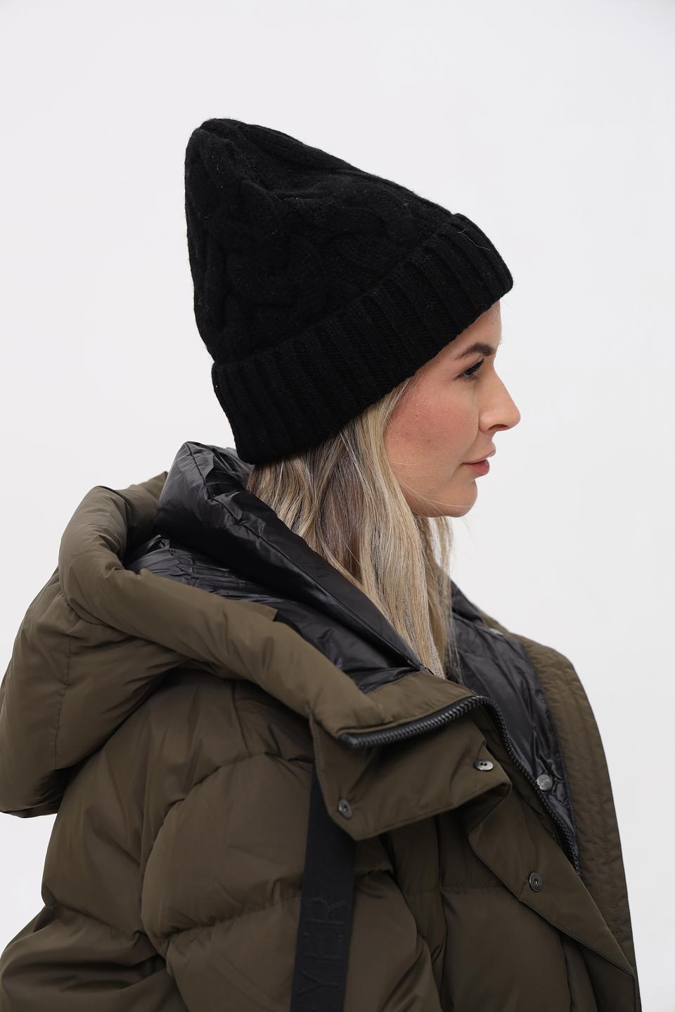 Шапка Roeckl чёрная вязаная