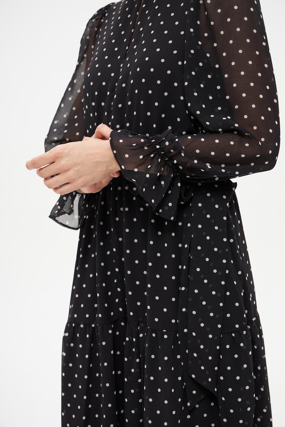 Платье Oui в горошек чёрное