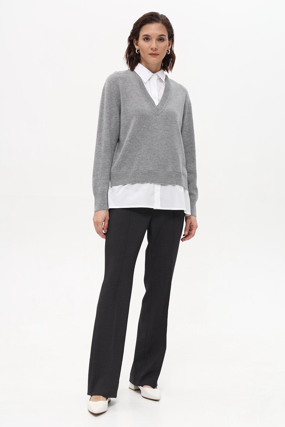 Блуза Margittes серая V-образный вырез