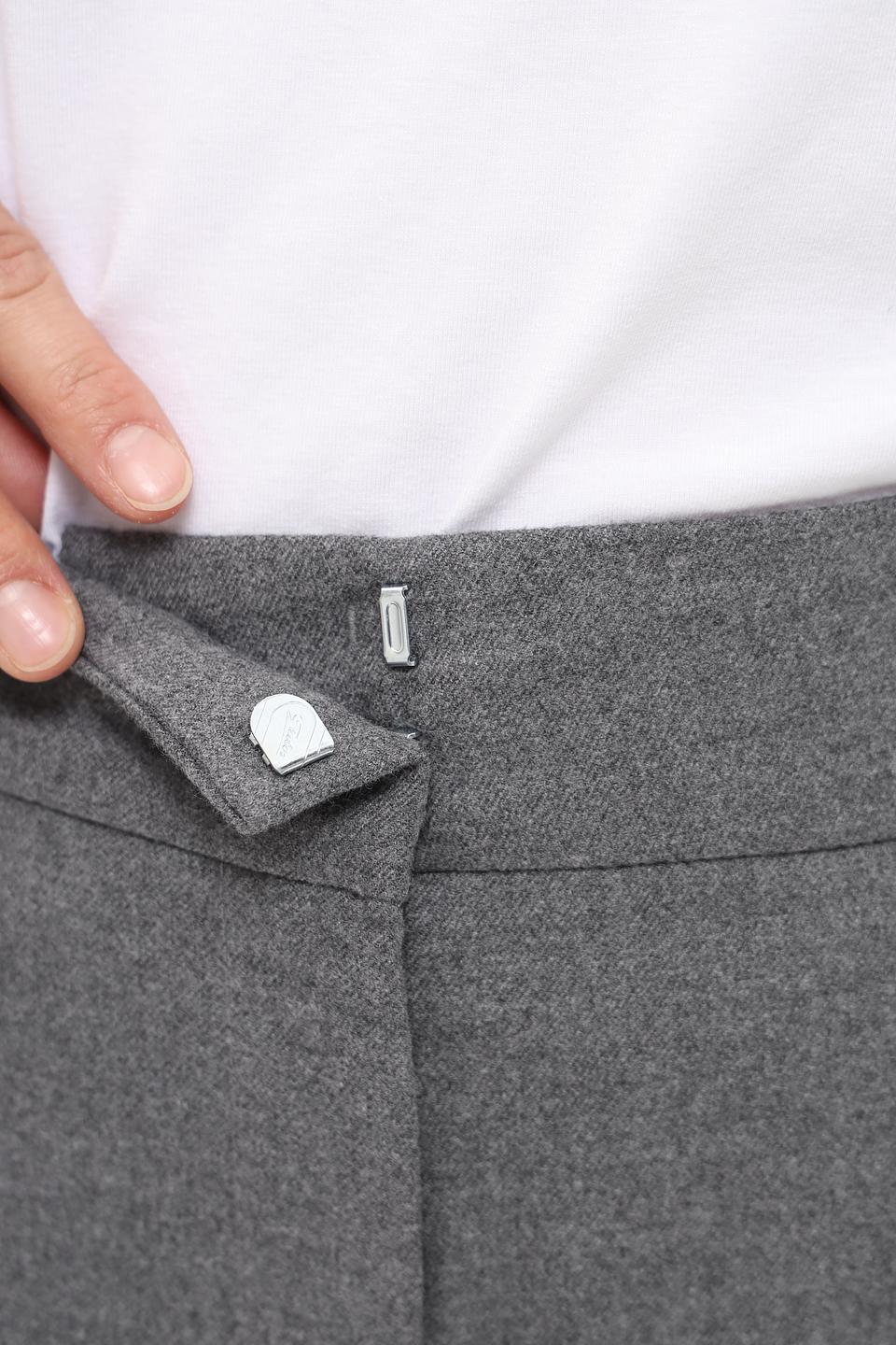 Брюки Betty Barclay серые