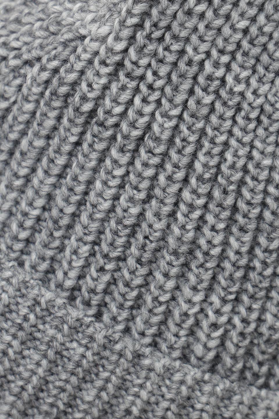 Шапка Seeberger серая вязаная