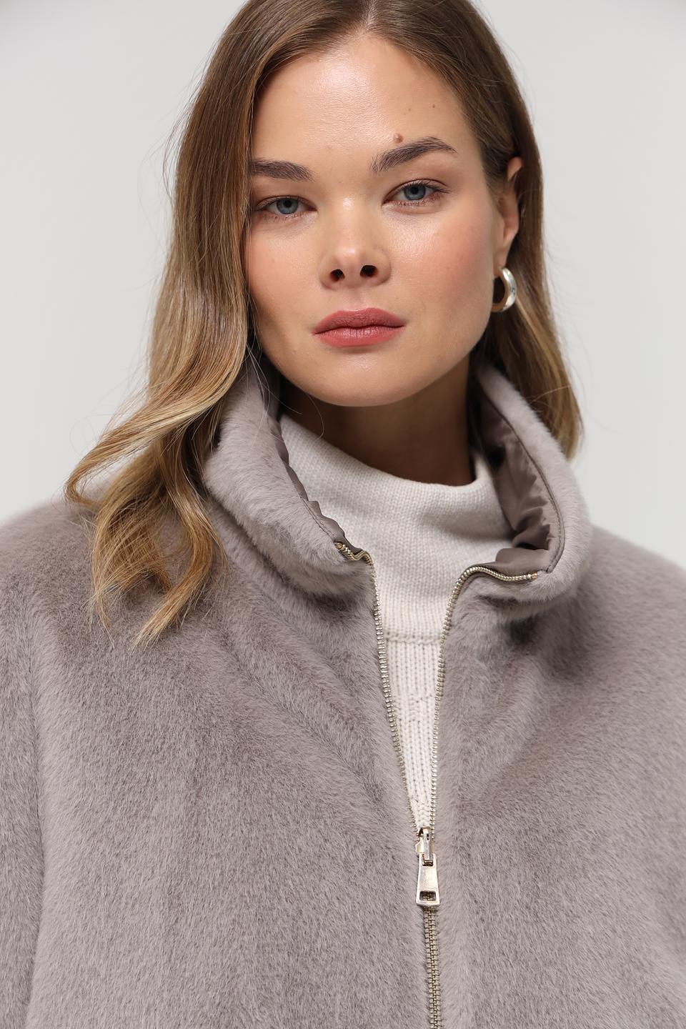 Шуба White Label серая