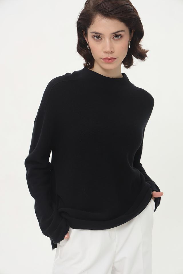 Пуловер Cinque чёрный с горловиной