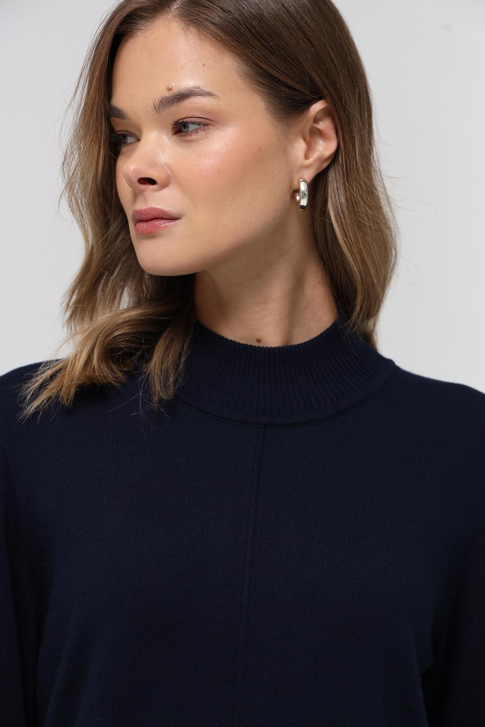 Пуловер Gollehaug тёмно-синий с горлом