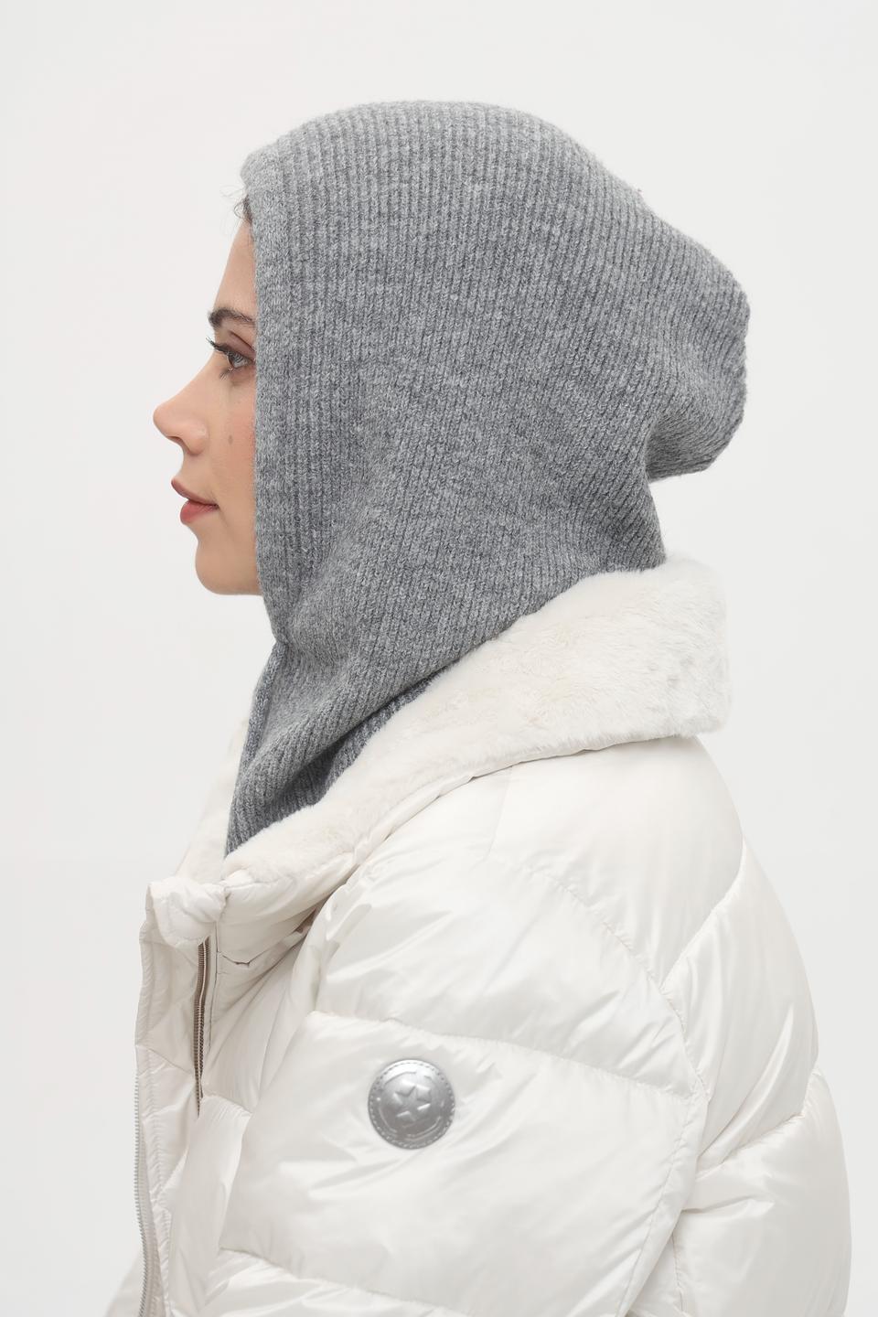 Шапка Fraas серая с завязками